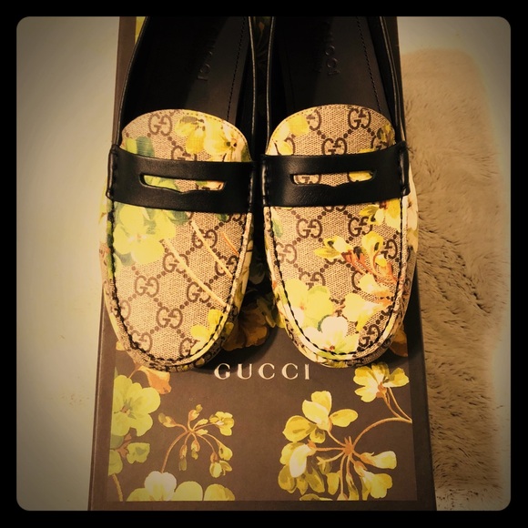 Gucci Other - ☘️RARE☘️Gucci Blooms Slip On Loafers Drivers